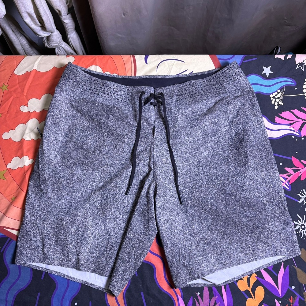 Lululemon Mens Board Shorts Grey Black Heathered Swim Trunks Size 36 Surf Summer